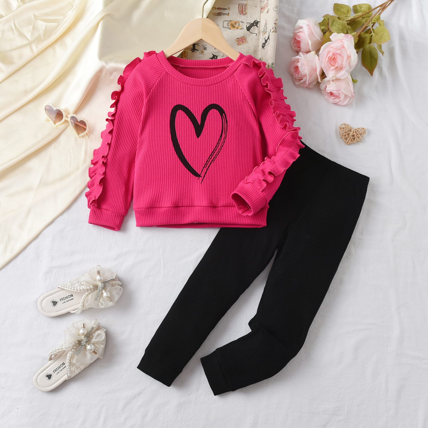 Heart Printing Long Sleeve Lace Sweater Casual Trousers Suit view 3