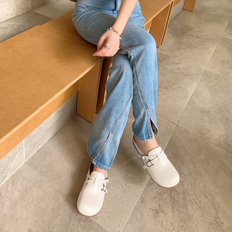 Women's Comfortable Idle Style Loose Large Round Toe Cowhide Flat Full Leather Outdoor Sandals