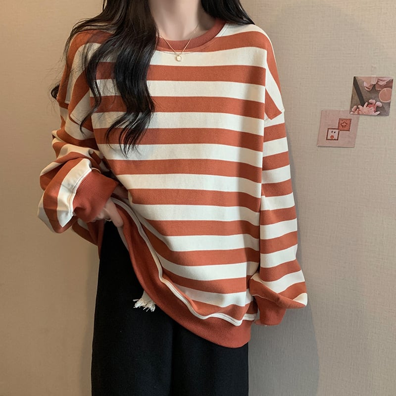 Retro Printed Crew Neck Sweatshirt Women view 11