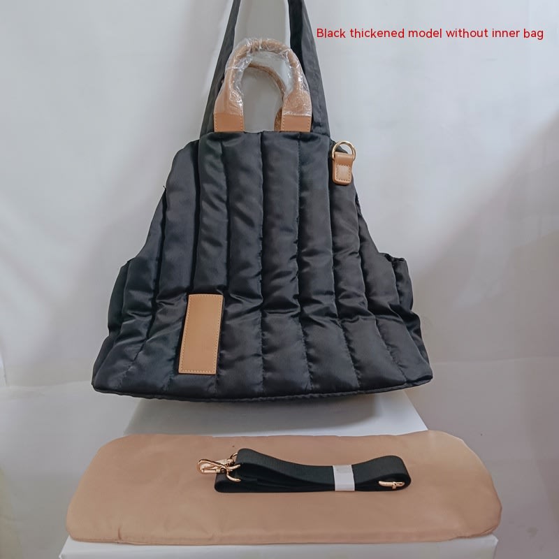 Cat Portable Breathable Shoulder Bag Detachable Pet Products Handbag view 11