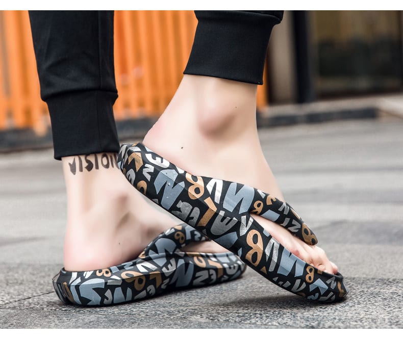 Non-slip Wear-resistant And Deodorant Soft Bottom Beach Flip-flops Casual Sandals