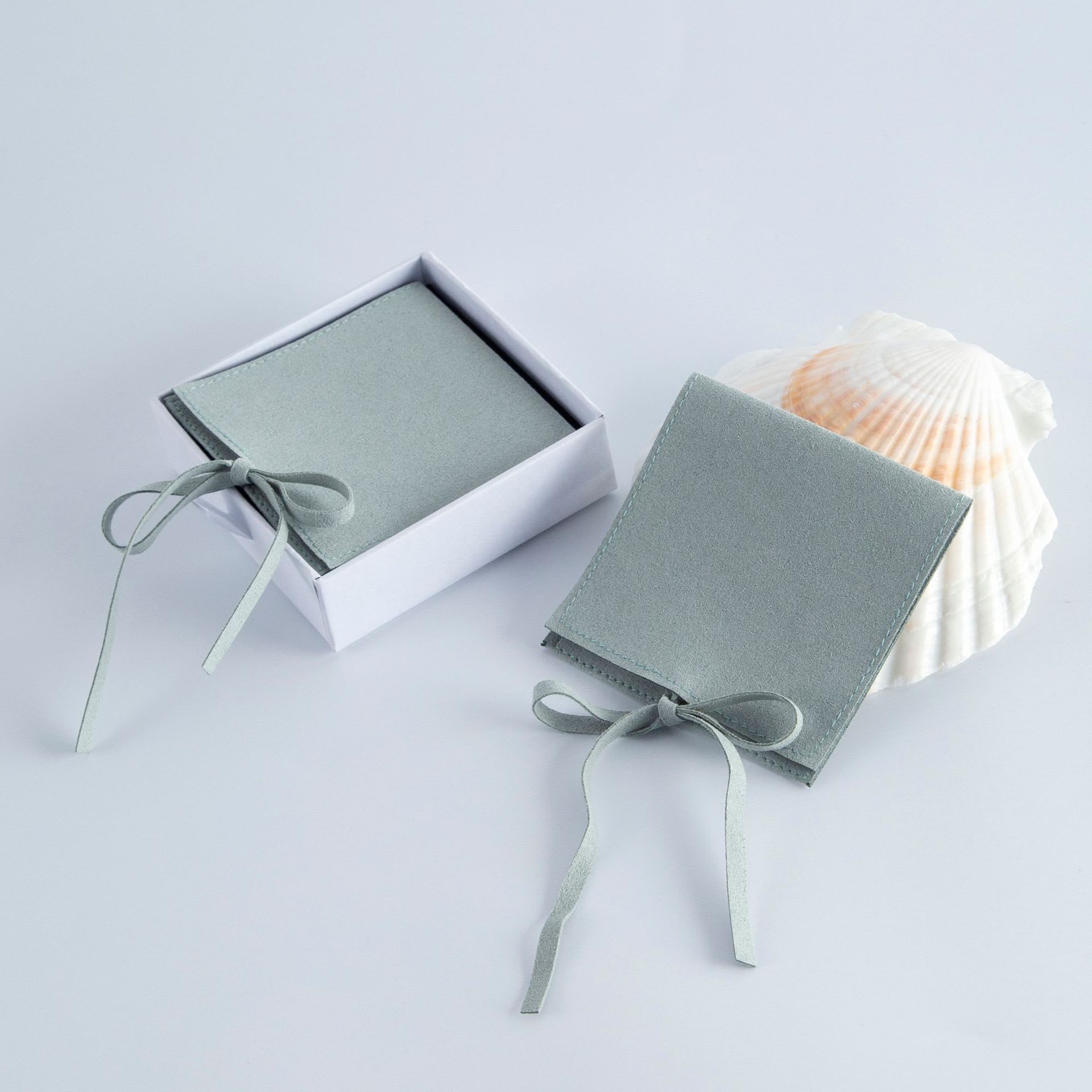 Jewelry Necklace Flannel Bag Watch Packaging view 7