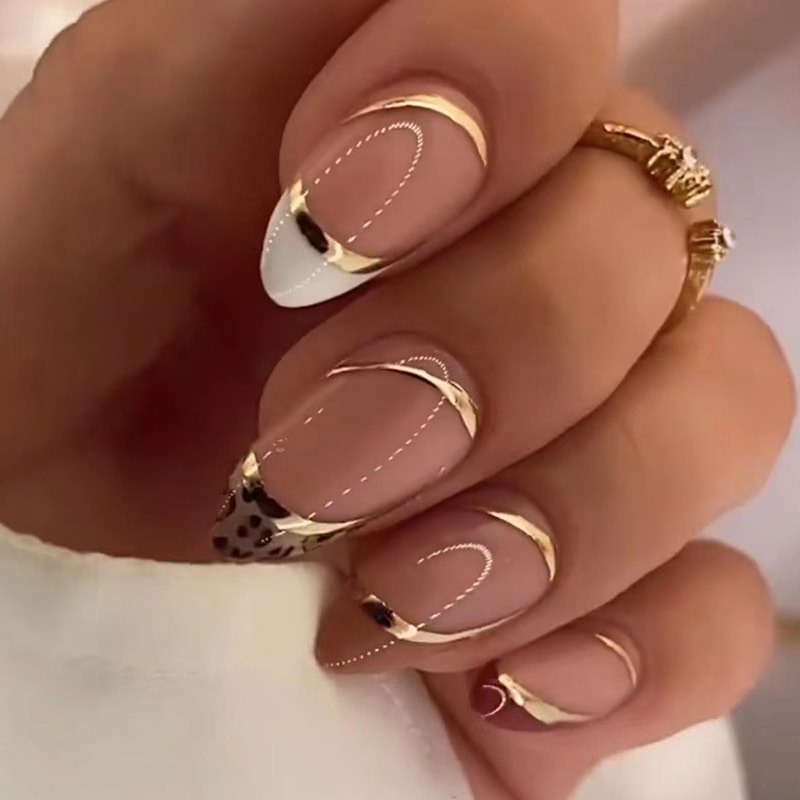 Almond Nail Shiny Gold Foil Color-blocking Leopard Print White Fake Nails view 2