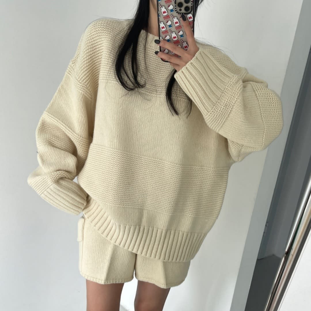 Fit Long Sleeve Sweater High Waist Wide Leg Shorts view 3