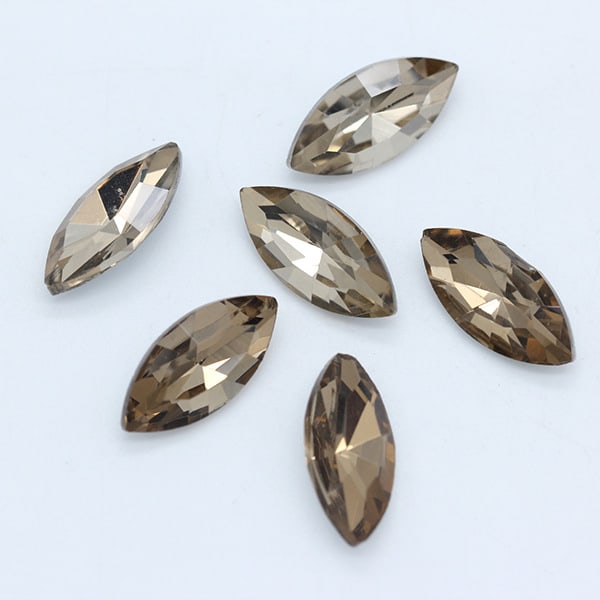 Horse Eye Crystal Pointed Glass Silver Bottom Loose Diamond view 12