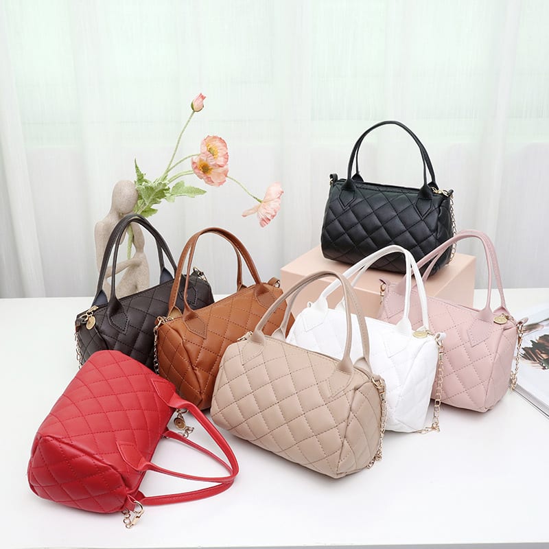 Fashion Embroidery Diamond Quilted Handbag Crossbody Bag view 12