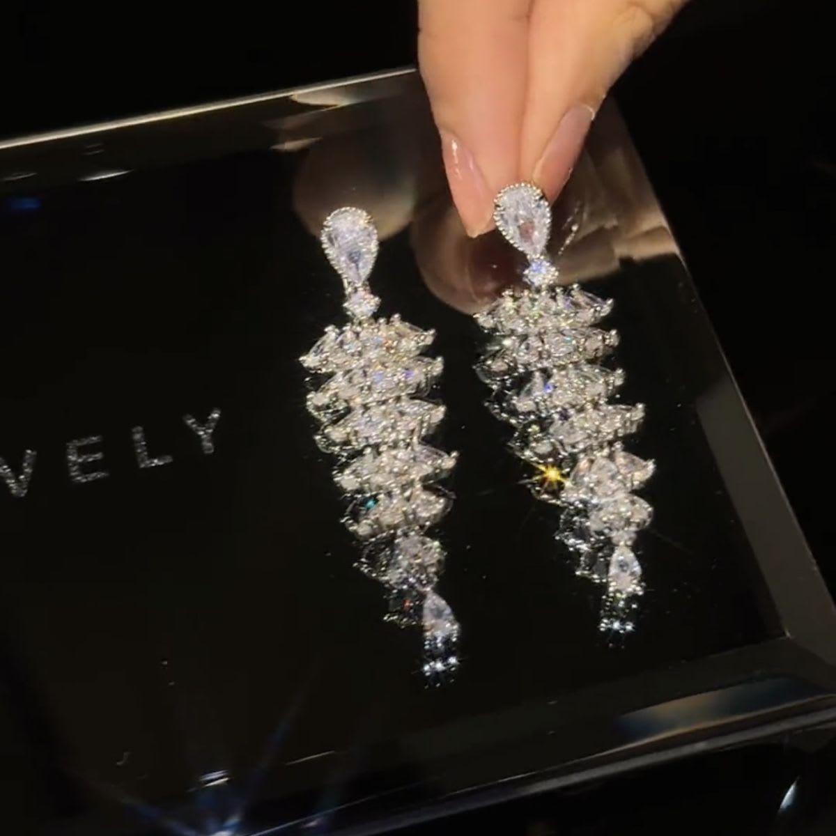 Sparkling Zircon Christmas Tree Drop Earrings For Women Trendy Xmas Tree Plant Dangle Earrings New Year Festival Party Jewelry view 3