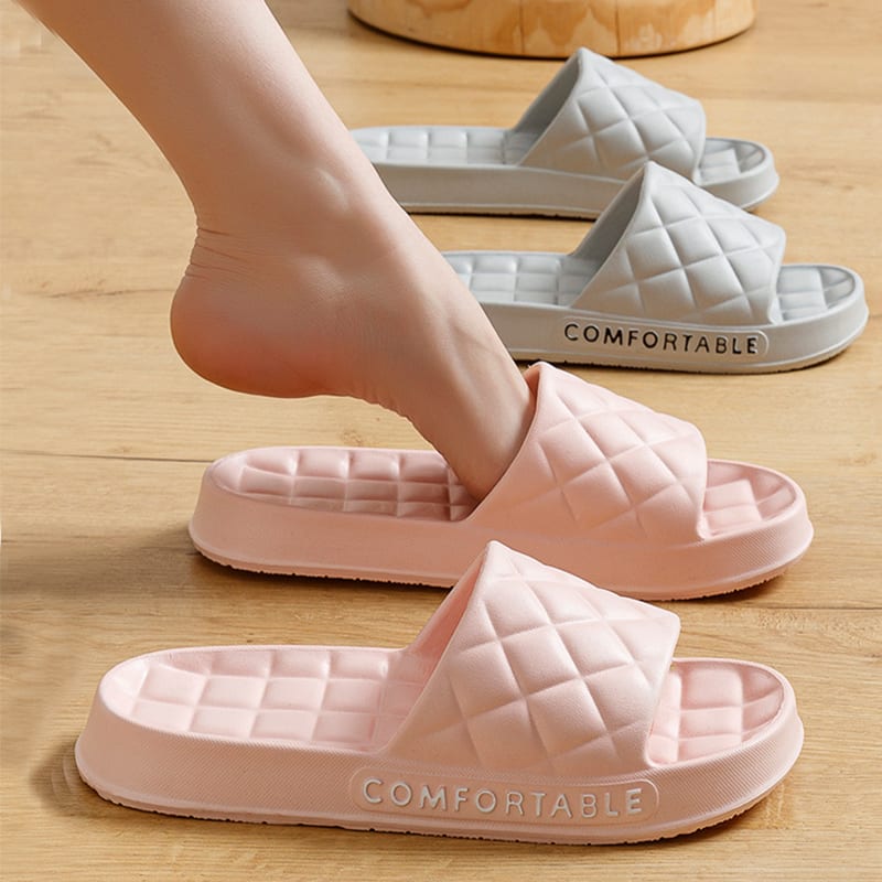 Men's Home Slippers With Plaid Design Soft-soled Silent Indoor Floor Bathing Slippers Women House Shoes Summer view 2
