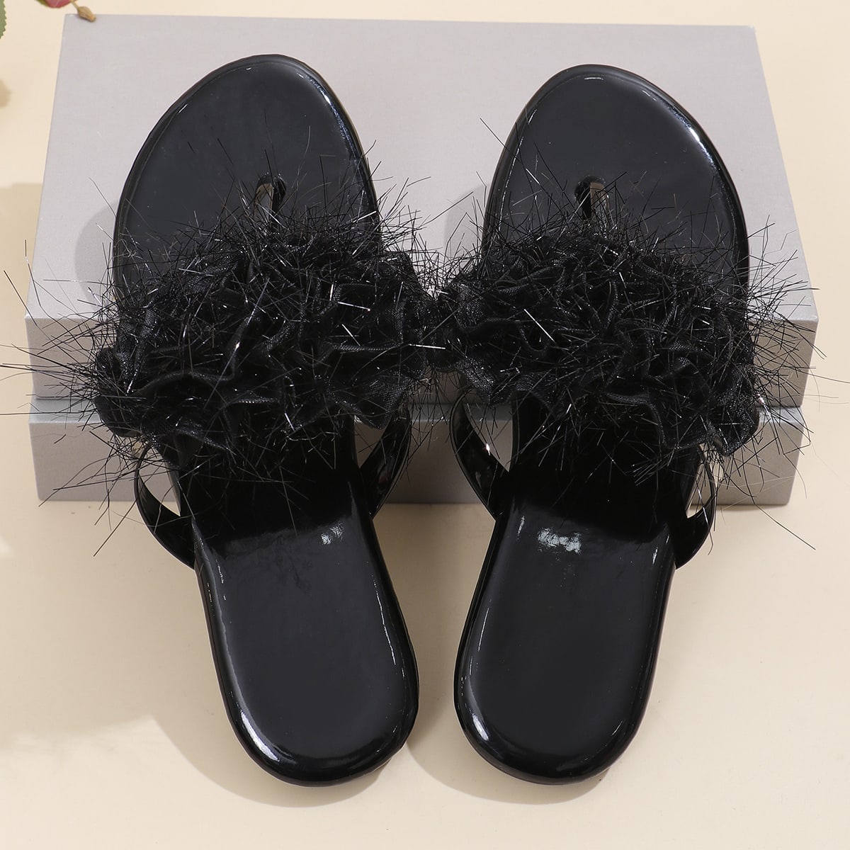 Flower Sequined Thong Sandals Summer Outdoor Comfortable Flip-flops Slippers New Fashion Flat Beach Shoes view 7