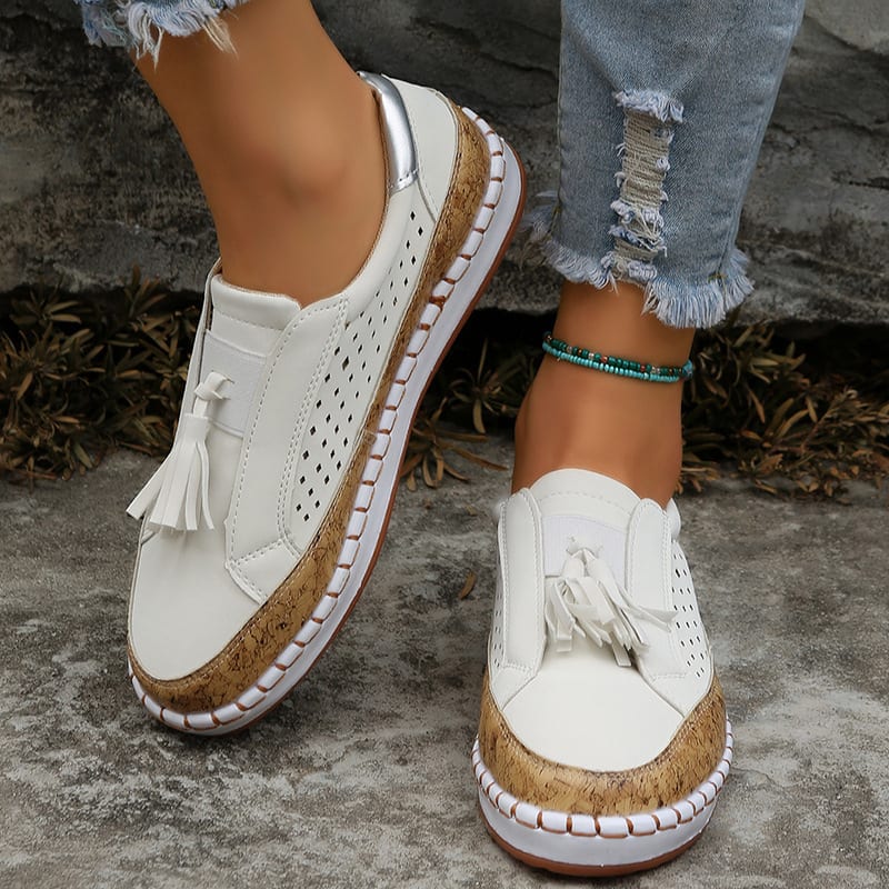 Large Size Women Couple Canvas Shoes Plus Size Women view 5