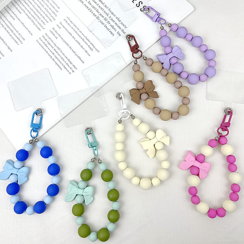 Small Niche Instagram Contrasting Frosted Bead Phone Case Handmade Beaded Chain view 9