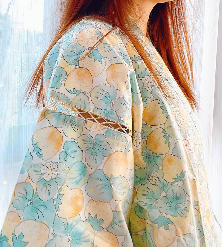 Ladies And Japanese Style Tie Up Short Sleeved Pajama Set view 3