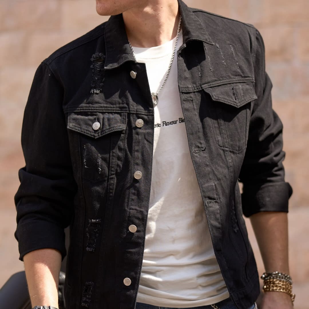 Spring And Autumn Men's Casual Jacket Youth Slim Fit Fashion Ripped Denim Coat view 4