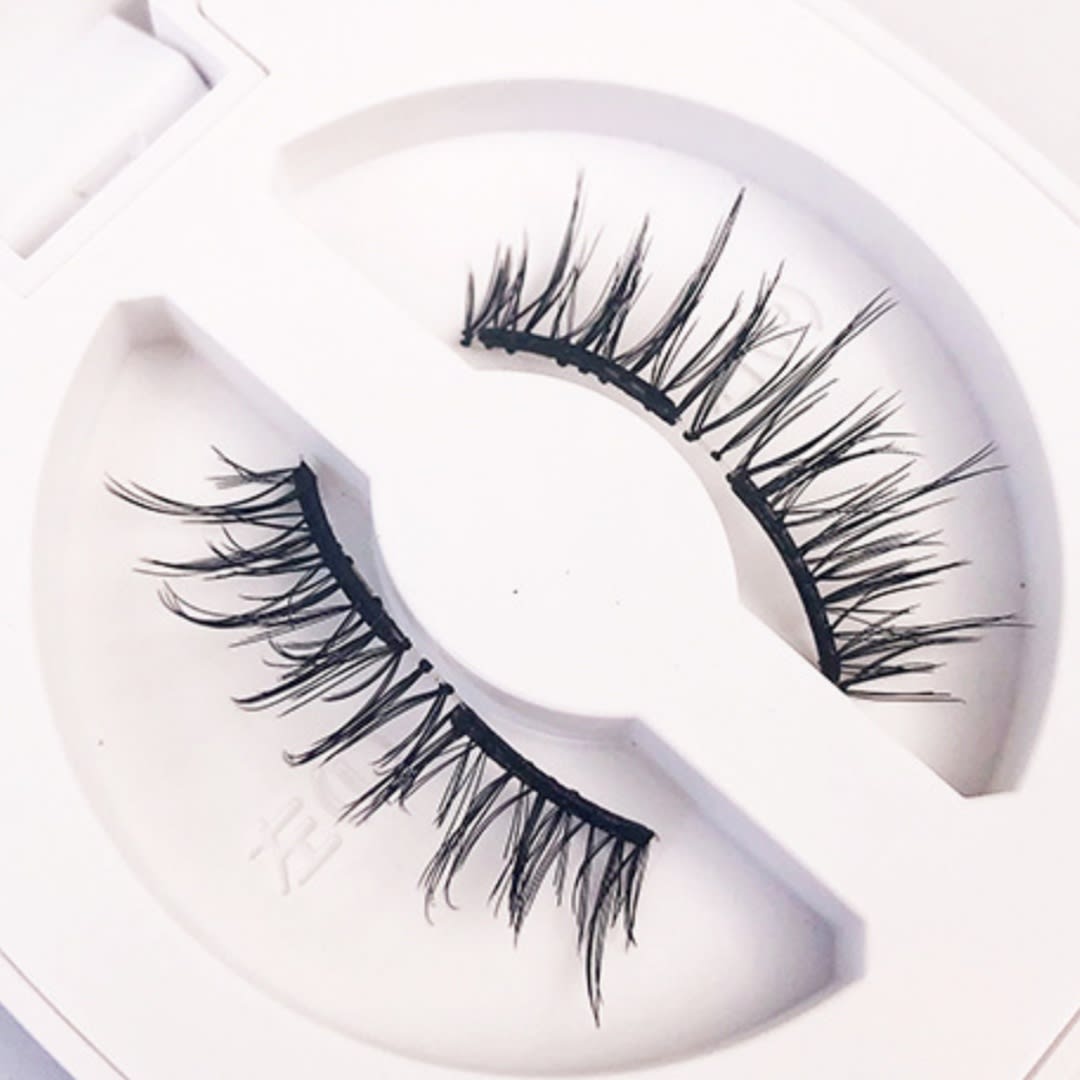 One-piece Mom Girl Style Soft Magnetic Suction Eyelash Integrated Soap Holder view 6
