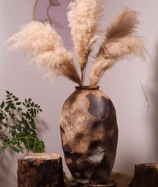 Wabi Sabi Style Retro Vase Decoration On The Ground view 5