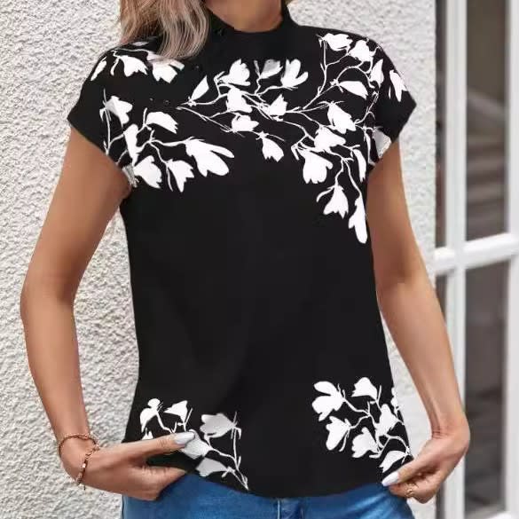 Casual Stand Collar Short Sleeve Regular Pullover Digital Printing view 3