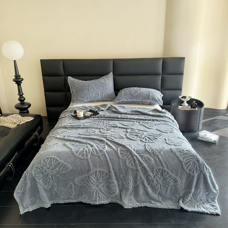 Butterfly Cotton Wool Leisure Blanket view 3