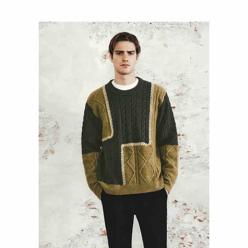 Men's Retro Casual Contrast Color Patchwork Round Neck Knitwear view 2