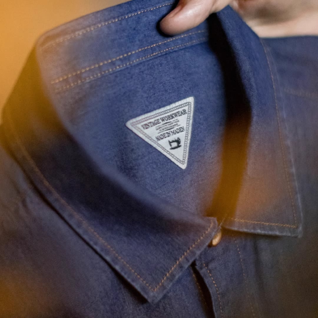 Men's American Retro Single Pocket Workwear Denim Shirt view 2