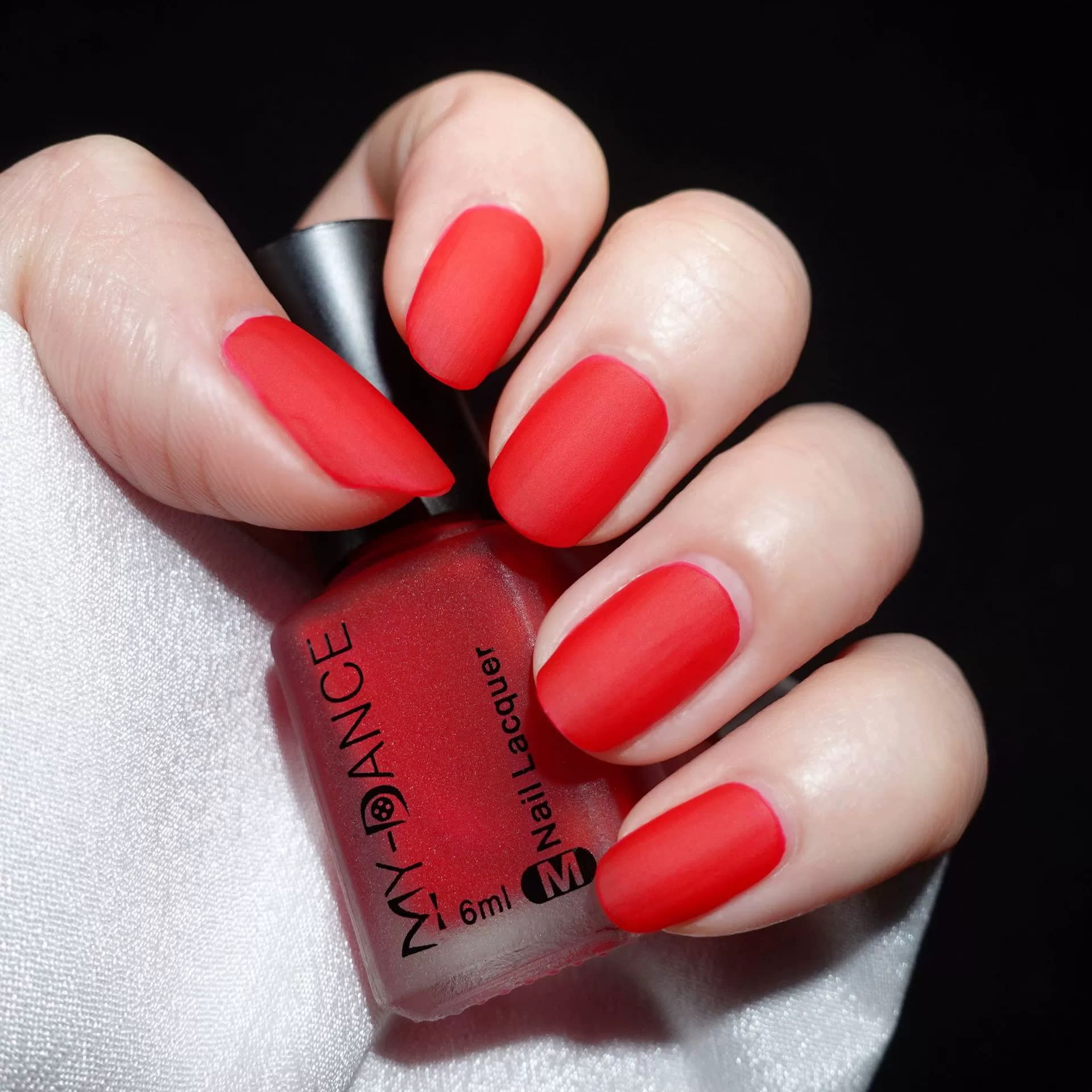 No Bake Velvet Matte Scrub Nail Polish view 6