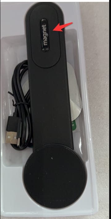 Magnetic Bendable Car Mobile Phone Holder Wireless Charger Phone Holder 15W Car Dash Mount Compatible With Phone view 5