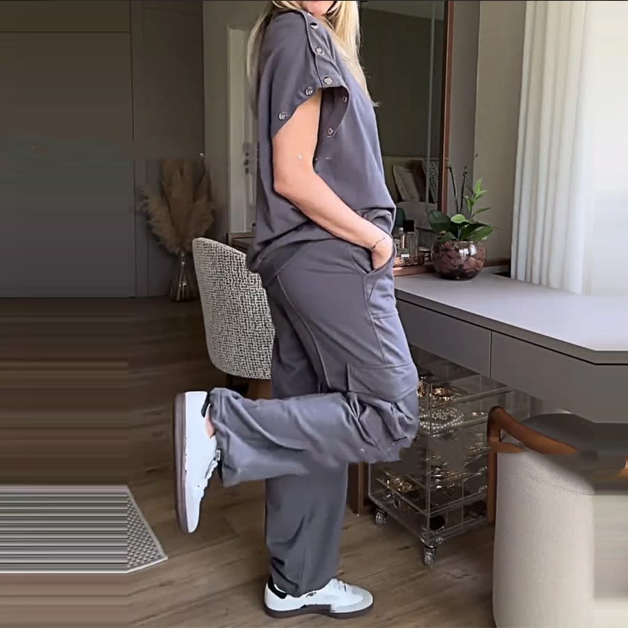 Loose Women's Wear Long Sleeve Top And Trousers Two-piece Set view 1