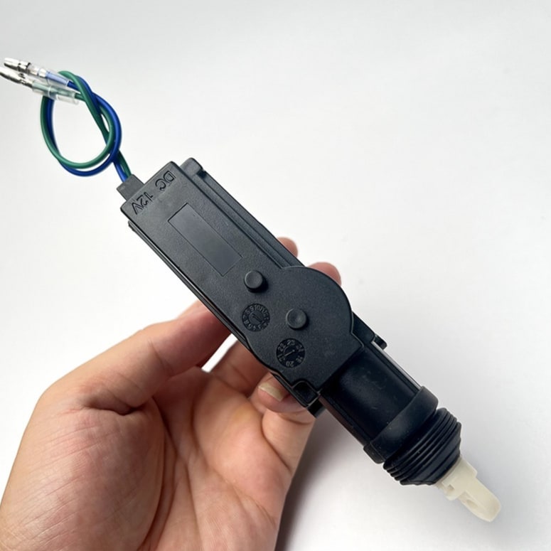 Straight Lock Central Locking Second-line Motor Accessories High Temperature Resistant Motor view 2
