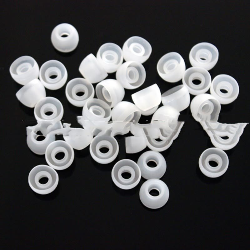 Universal In-ear Earphone Protective Cover Silicone Earplugs view 3