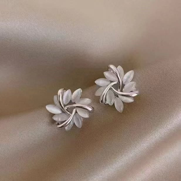 Cat's Eye Flower Earrings High Sense Opal Square Triangle Geometry Earrings view 6