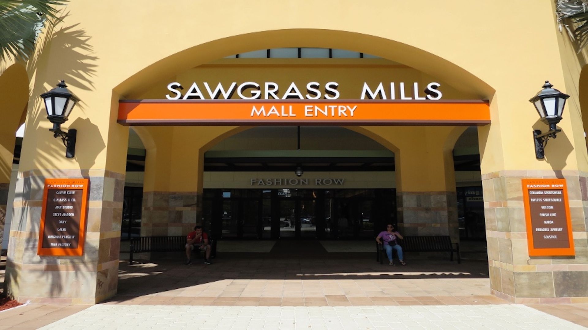 Sawgrass Mills Mall ShoppingTrip from Miami - Hellotickets