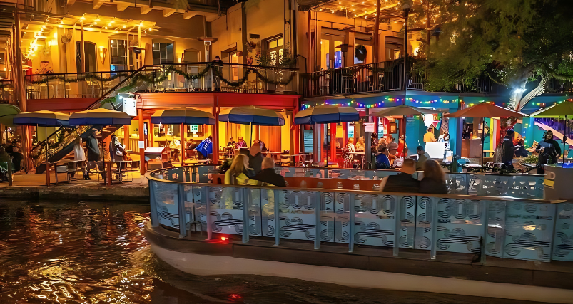 Tour along the Riverwalk