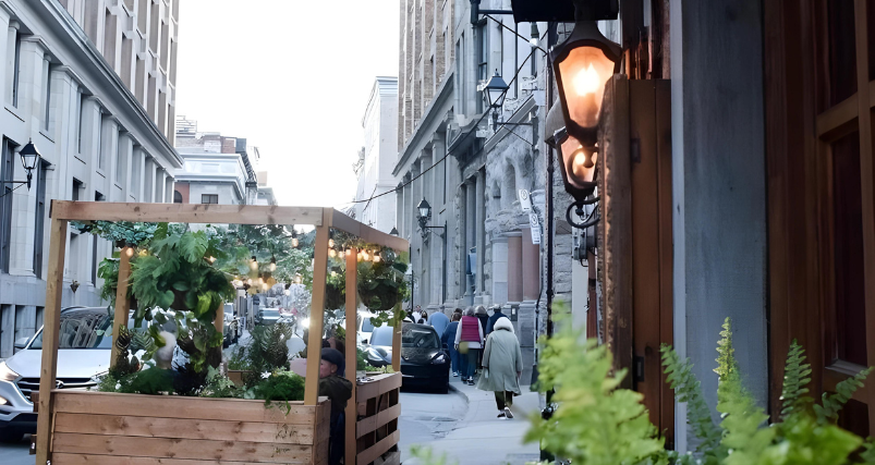 Sidewalk Cafés and Restaurants