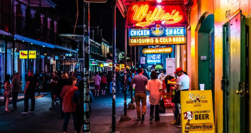New Orleans fun at night