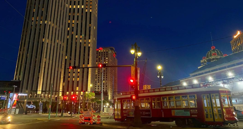 New Orleans fun at night