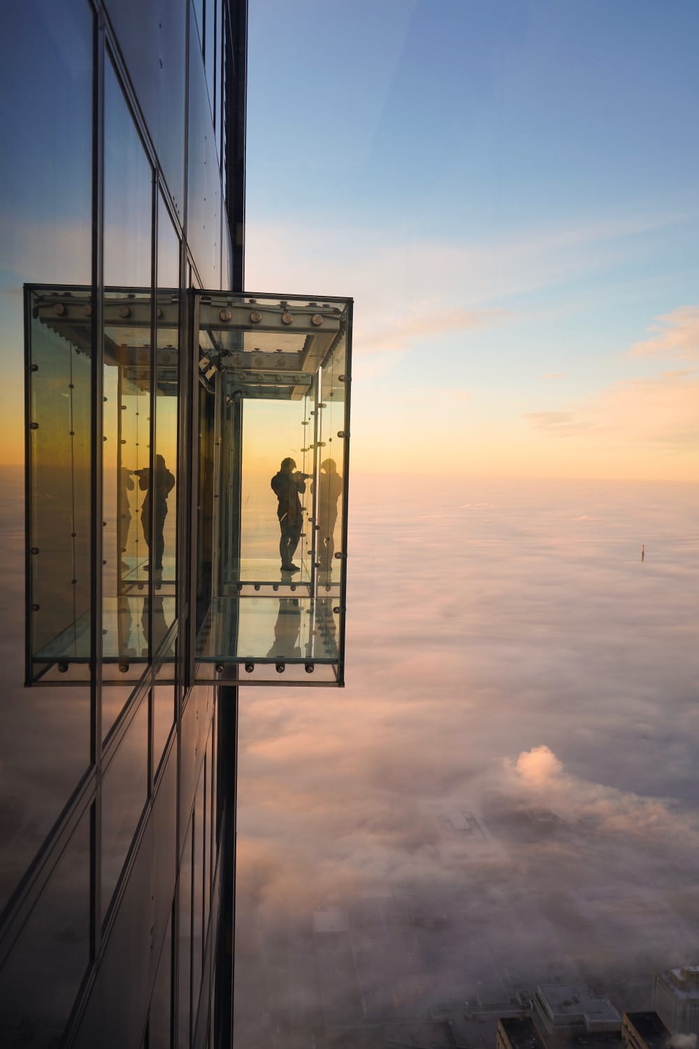 Chicago skydeck ledge