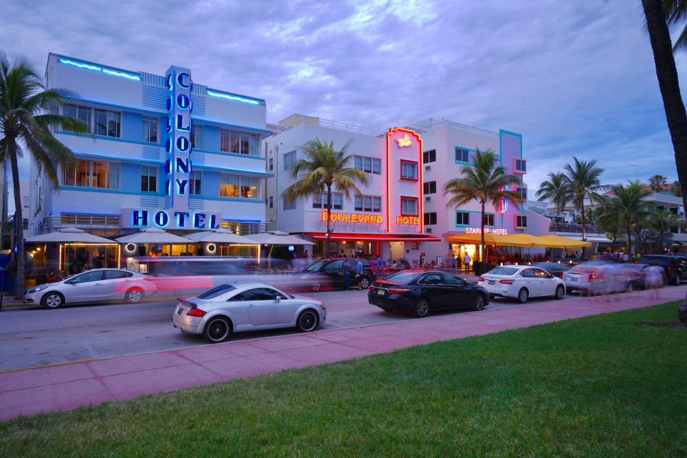 Miami night hotel cars unsplash