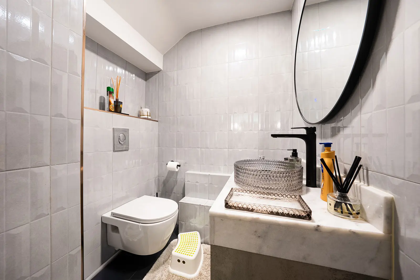 Sara Villaby Jeet Construction
