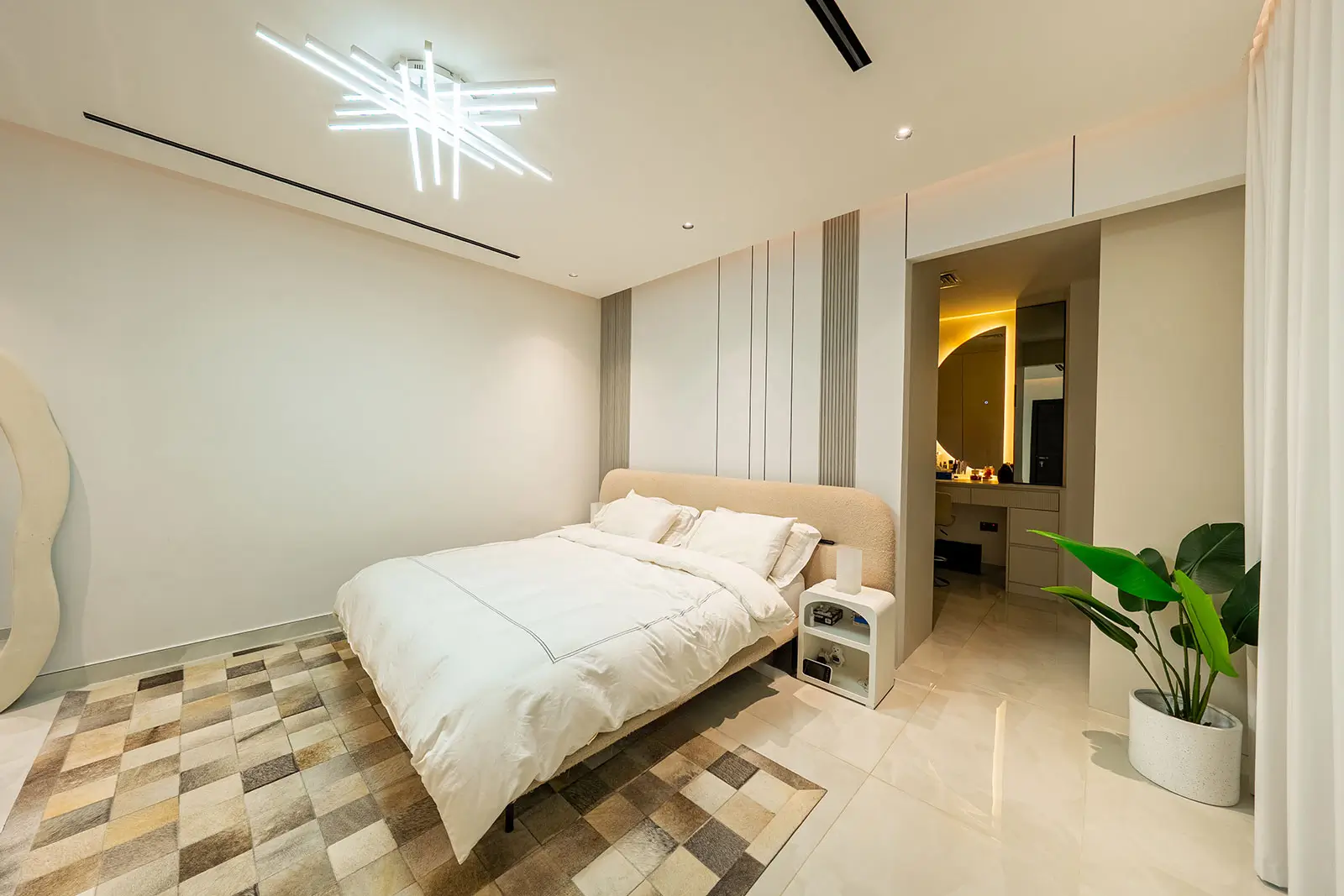 Sara Villaby Jeet Construction