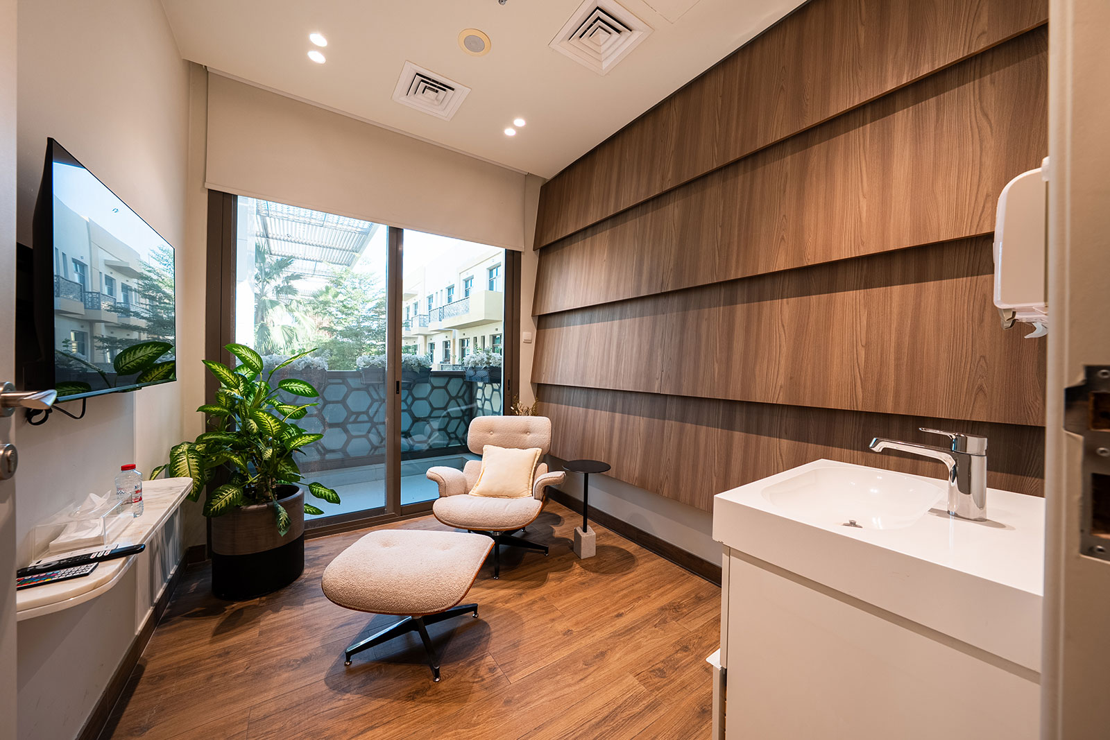 Clinicby Jeet Construction