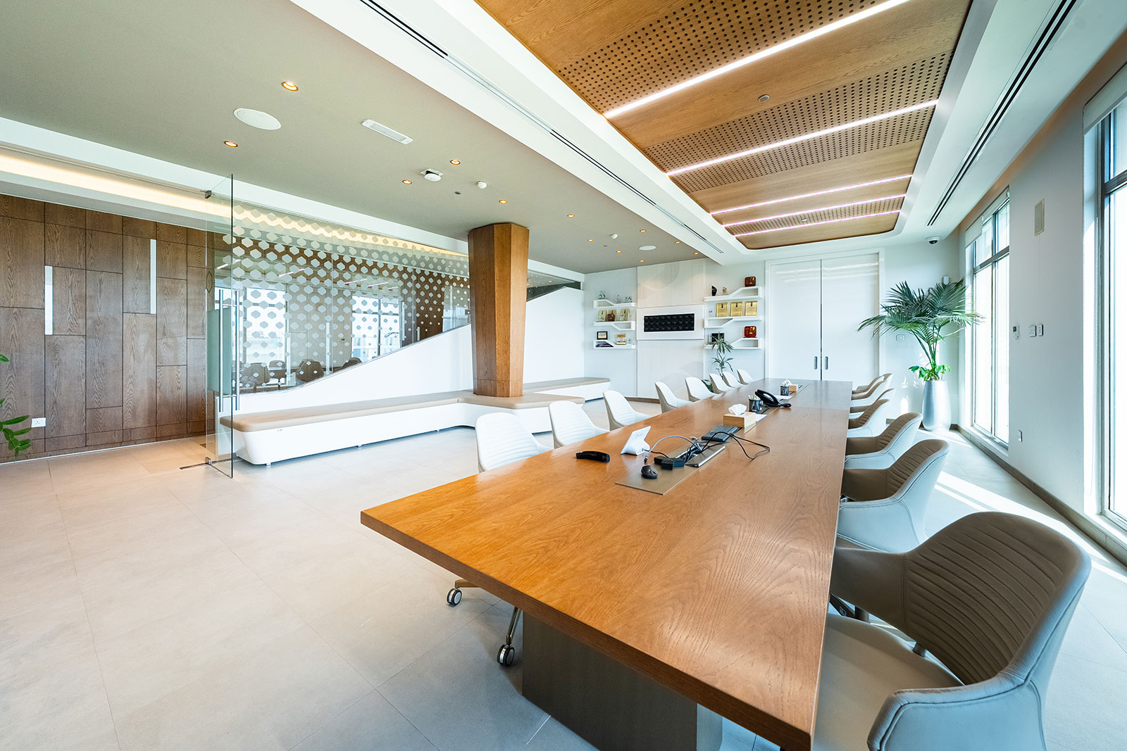Diamond E1 and E2 Officesby Jeet Construction