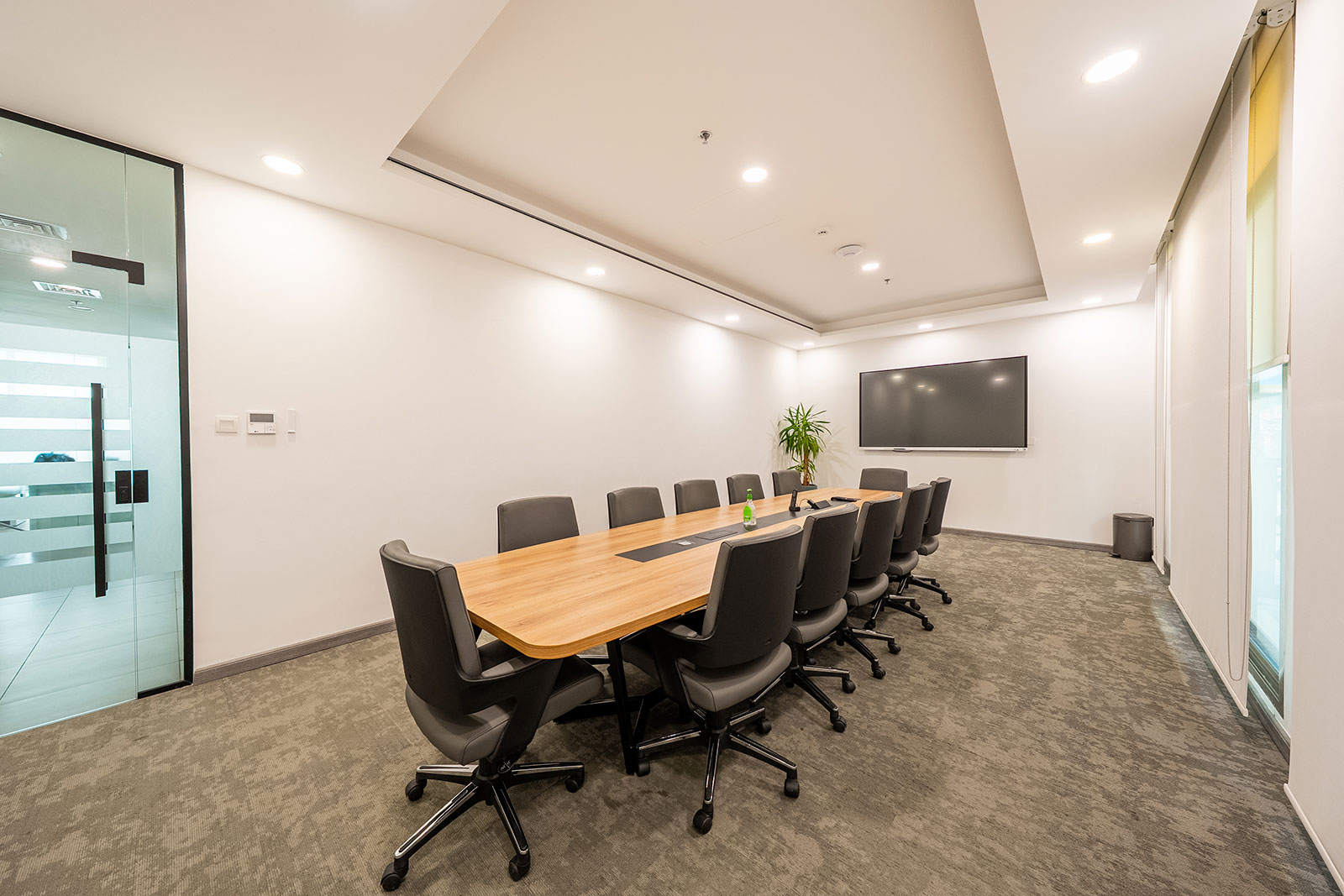 Jeet Officeby Jeet Construction