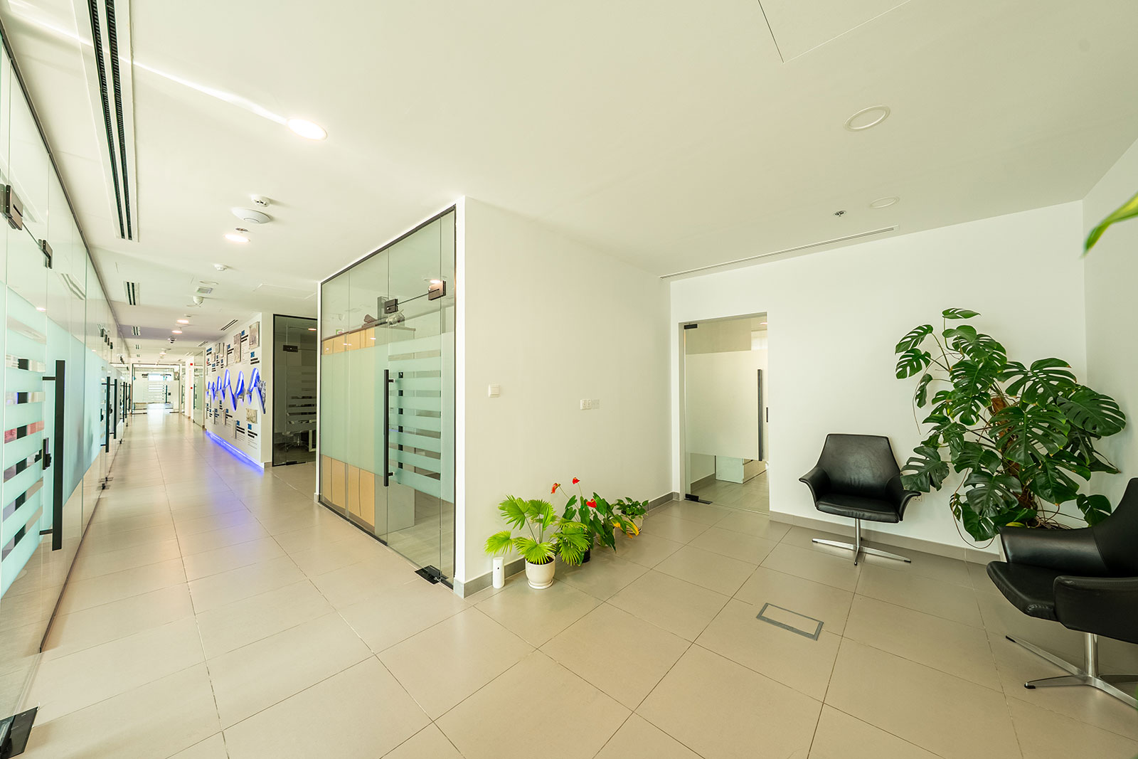 Jeet Officeby Jeet Construction