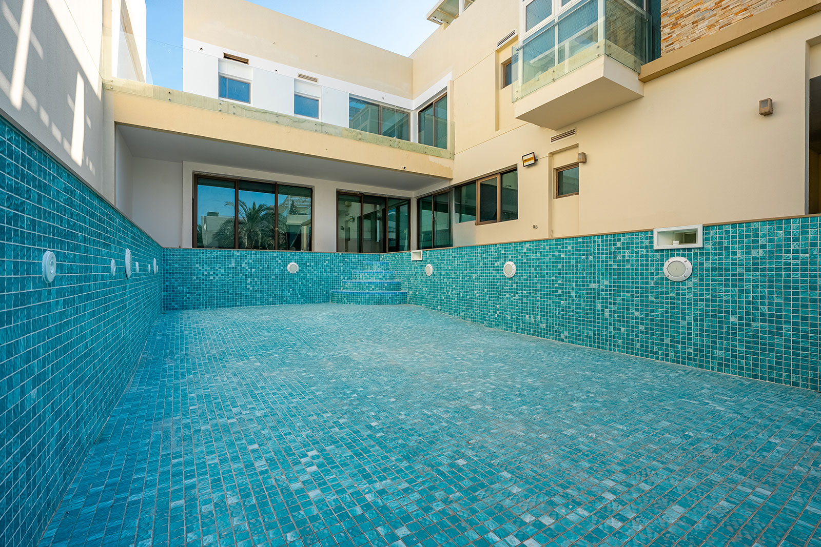 Poolby Jeet Construction