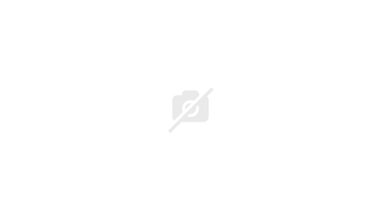 Open images gallery