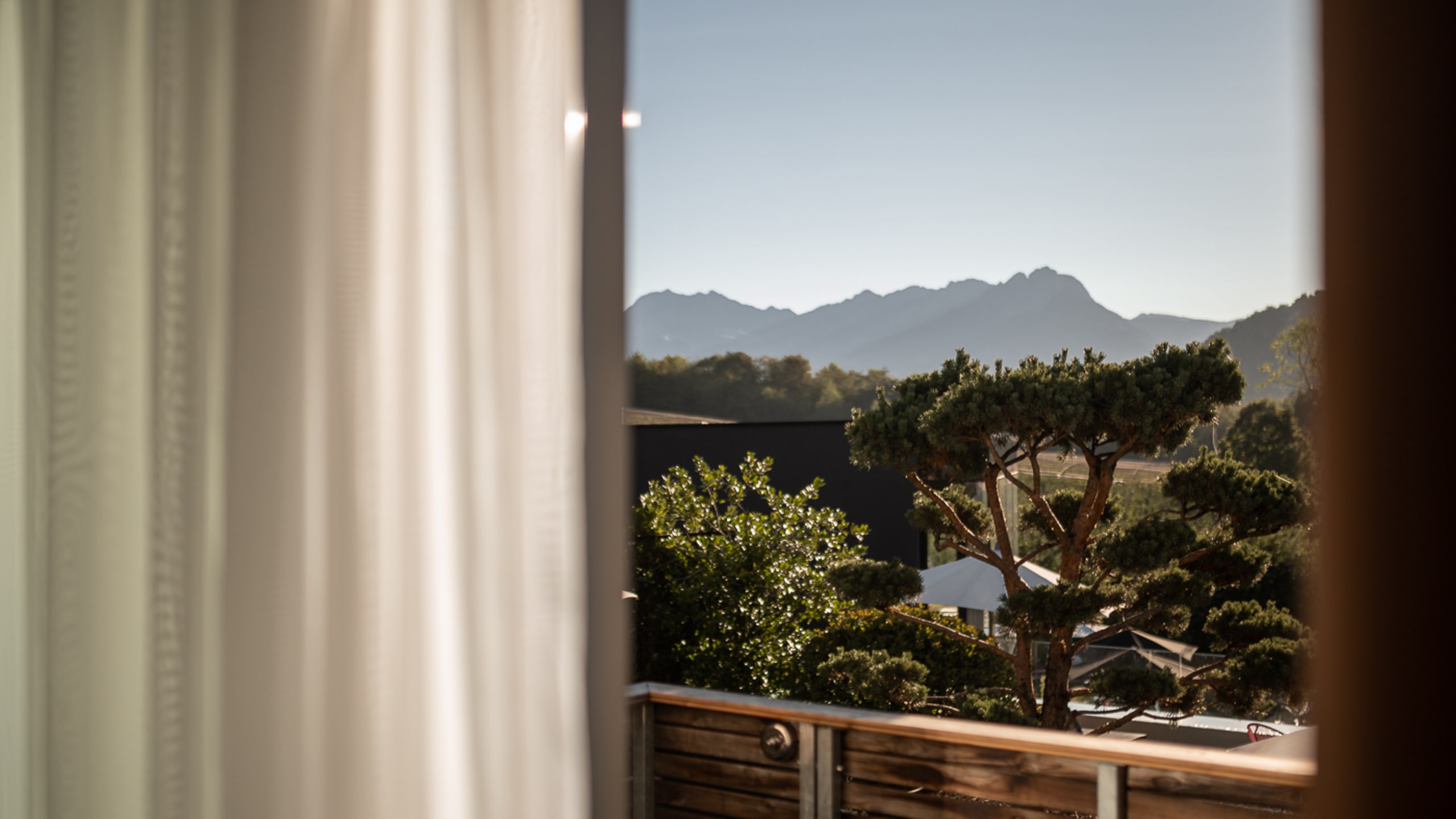 Rooftop Suite 6