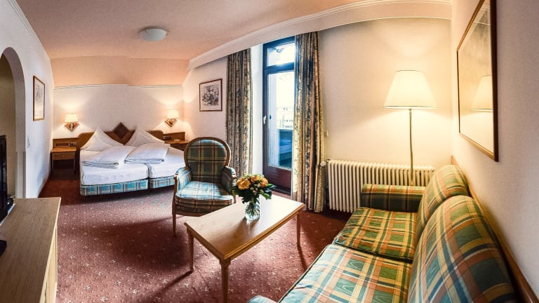 Open images gallery