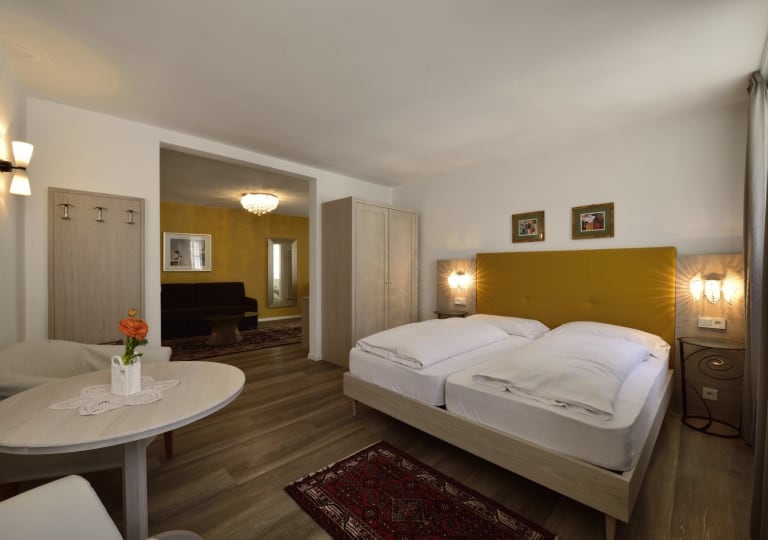 Gelbe Suite