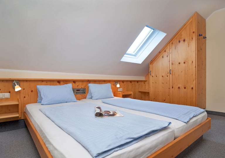 Appartment C "Ossiachersee"-Schlafzimmer