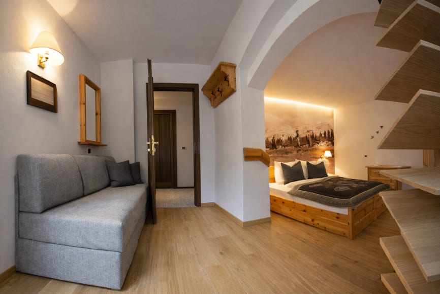 "Nemus Junior" - Zweiräumer am "Heiligen Wald"