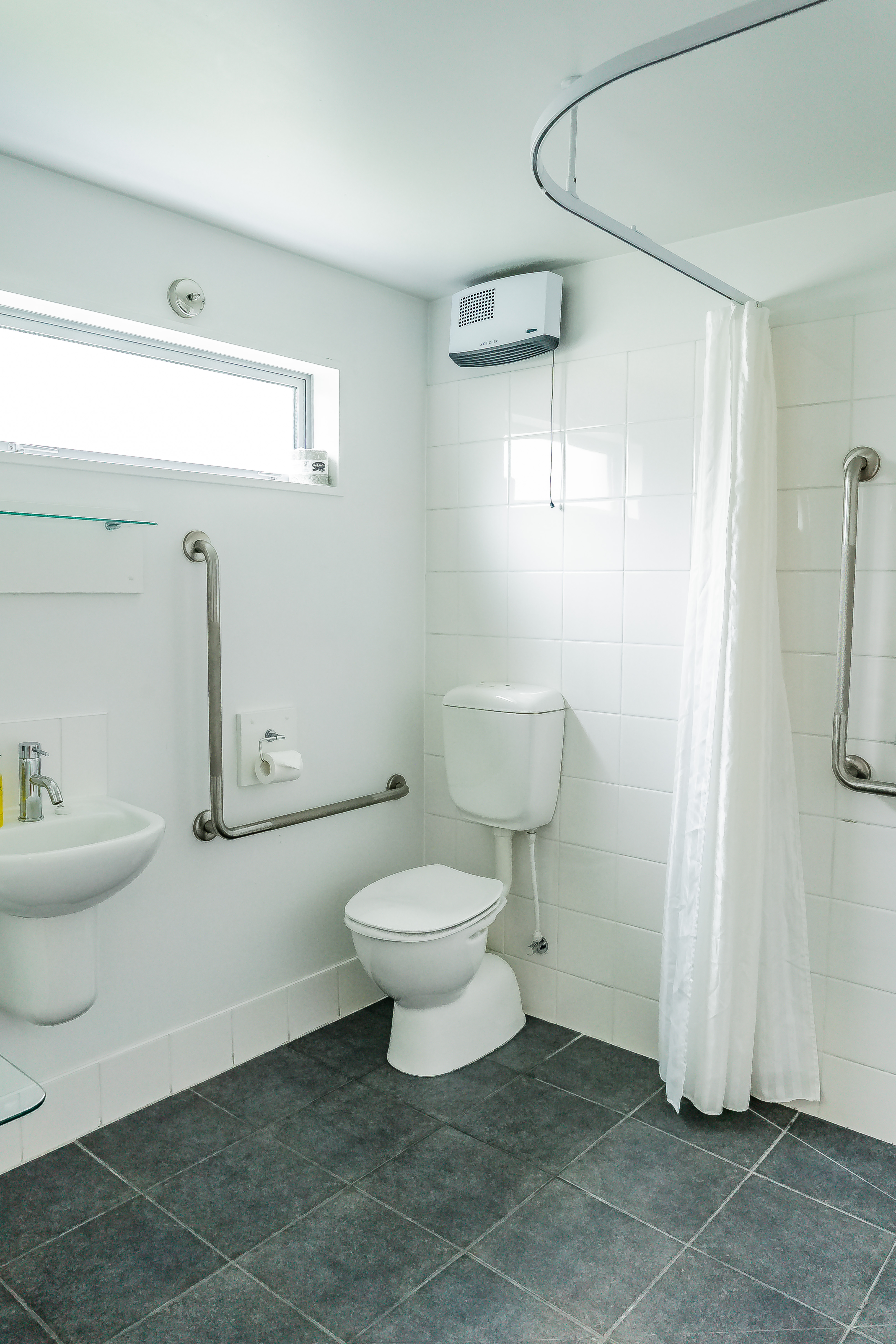 Executive Twin Studio-1